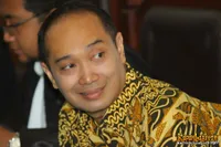 Foto Adjie Notonegoro