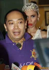 Foto Adjie Notonegoro