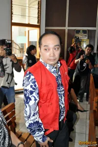 Foto Adjie Notonegoro