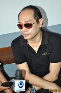 Foto Adjie Notonegoro