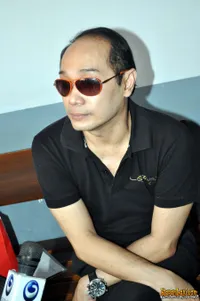 Foto Adjie Notonegoro