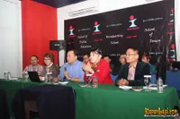 Foto Adjie Notonegoro