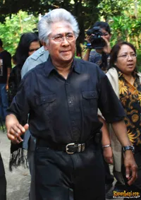 Foto Adnan Buyung Nasution