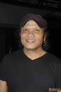 Foto Adrie Subono