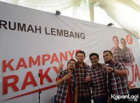 Foto Ahok