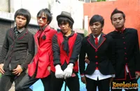 Foto Aishiteru Band