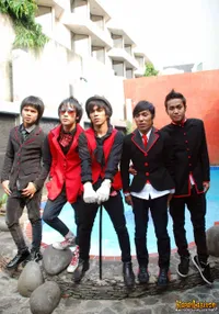 Foto Aishiteru Band