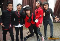 Foto Aishiteru Band