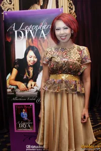 Foto Alberthiene Endah