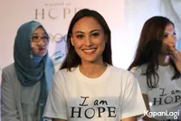 Foto Alessandra Usman