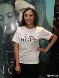 Foto Alessandra Usman