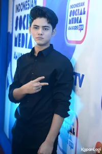 Foto Aliando Syarief