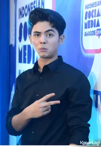 Foto Aliando Syarief