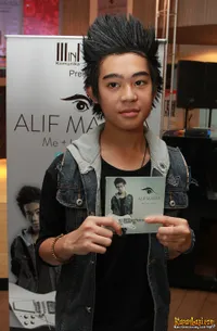 Foto Alif Matata