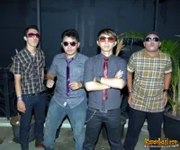 Foto Alt Z Band
