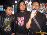 Foto Andra and The BackBone