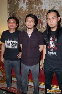 Foto Andra and The BackBone