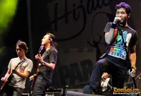 Foto Andra and The BackBone