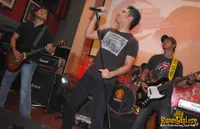 Foto Andra and The BackBone