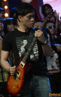 Foto Andra and The BackBone