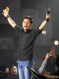 Foto Andra and The BackBone