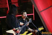 Foto Andra and The BackBone