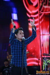 Foto Andra and The BackBone