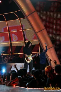 Foto Andra and The BackBone