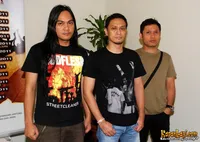 Foto Andra and The BackBone