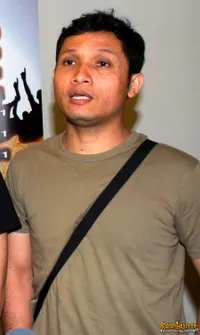 Foto Andra and The BackBone