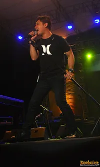 Foto Andra and The BackBone