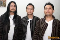 Foto Andra and The BackBone