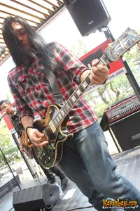 Foto Andra and The BackBone