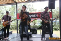 Foto Andra and The BackBone