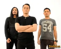 Foto Andra and The BackBone