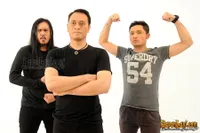 Foto Andra and The BackBone