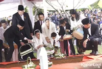 Foto Ani Yudhoyono