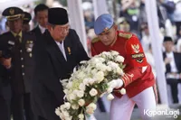 Foto Ani Yudhoyono