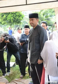 Foto Anjasmara