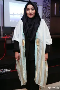 Foto Anniesa Hasibuan