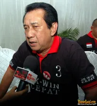 Foto Anwar Fuadi