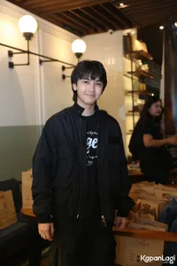 Foto Ari Irham