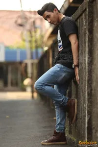 Foto Aron Ashab