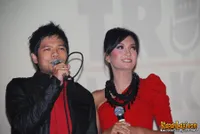 Foto Artika Sari Devi