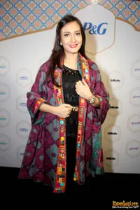 Foto Artika Sari Devi