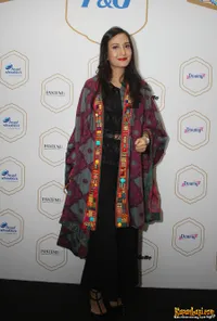 Foto Artika Sari Devi