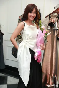 Foto Artika Sari Devi