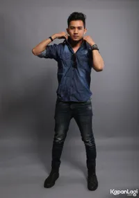 Foto Arya Hijau Daun