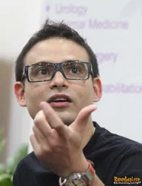 Foto Ashraf Sinclair