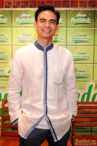 Foto Ashraf Sinclair